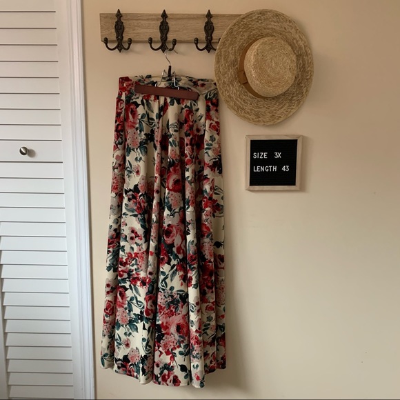 Floral Maxi Skirt - Picture 2 of 5